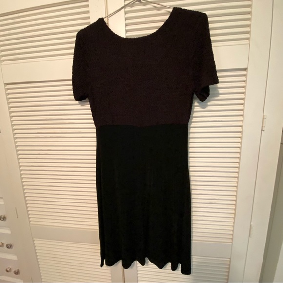 RONNI NICOLE Little Black Dress LBD ❤️ - Picture 3 of 5